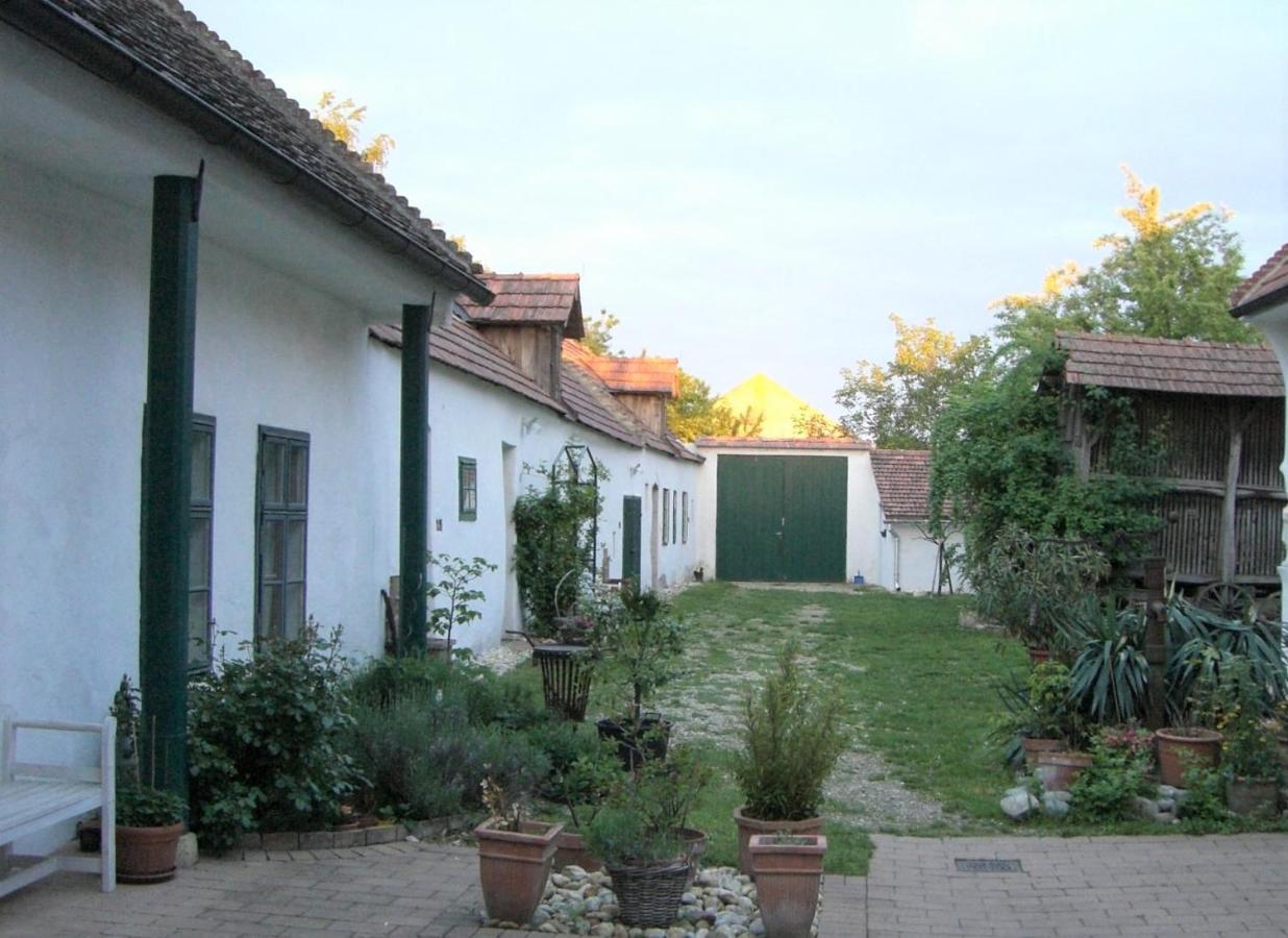 Apartament Am Ziegenhof Parndorf Zewnętrze zdjęcie